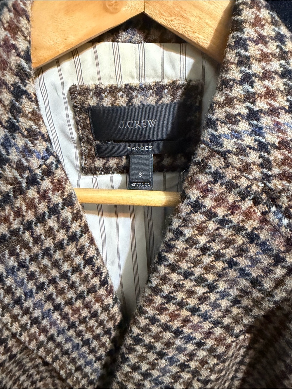 J.Crew Rhodes Houndstooth Wool
Blazer NWOT - Picture 6 of 11
